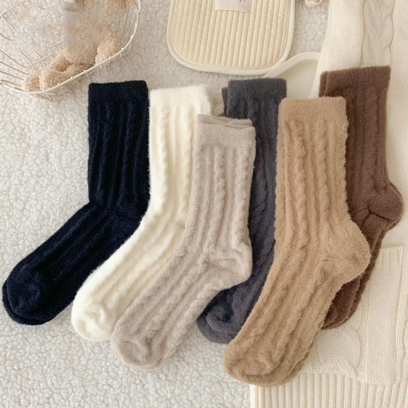 女性用、秋冬、厚手、暖かい、コットン製のミディアムレングスのレトロスタイルのソックス