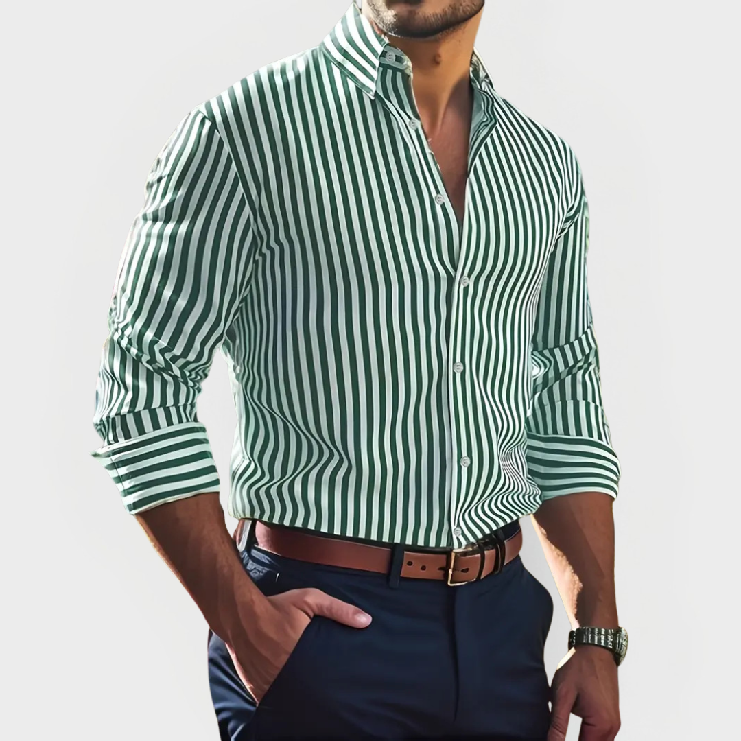 カジュアルストライプシャツ