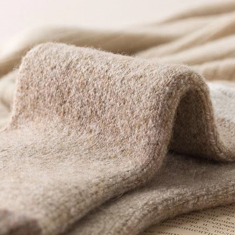 女性用、厚手、暖かい、中くらいの長さの秋冬用無地コットンソックス