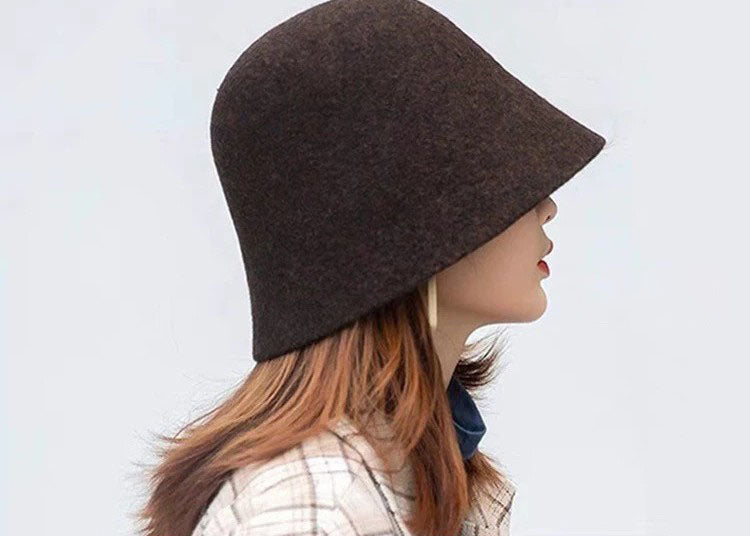 暖かく、快適で、スタイリッシュな女性用帽子