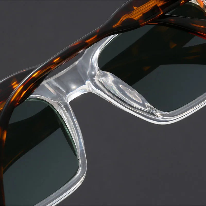 ヌオロサングラス