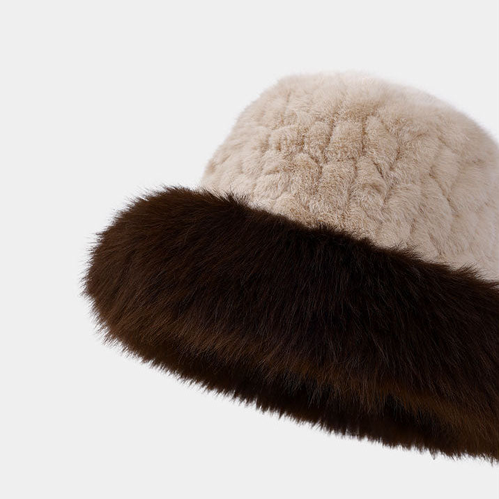 暖かくて快適な女性用フリースキャップ