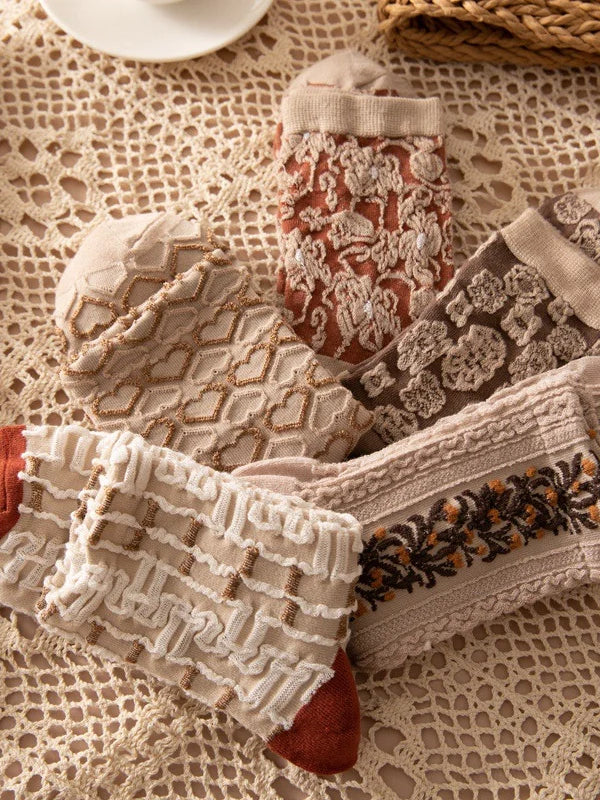 女性用、厚手、暖かい、コットン製のミディアムレングスの靴下、秋冬用、レトロプリント