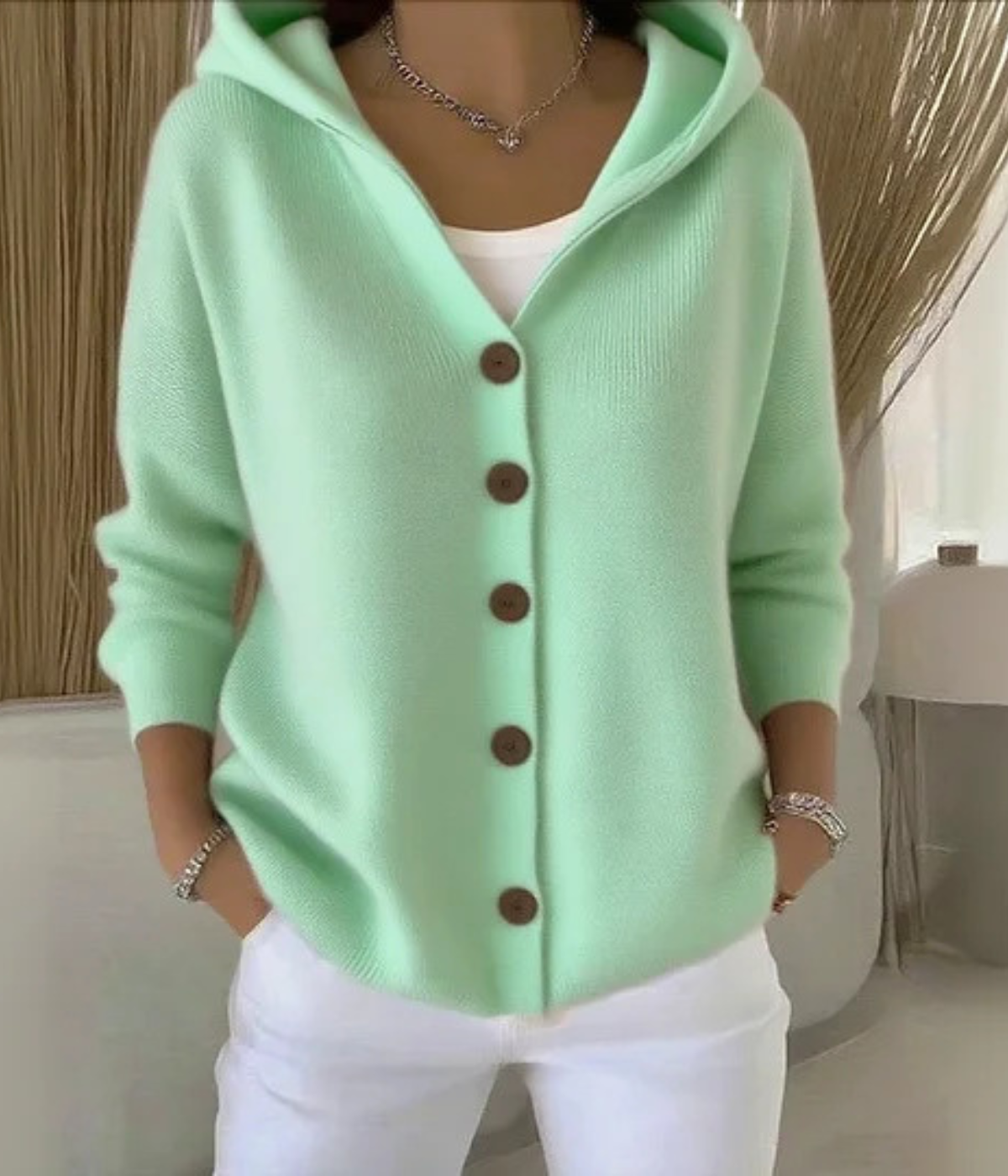 ニットパーカー