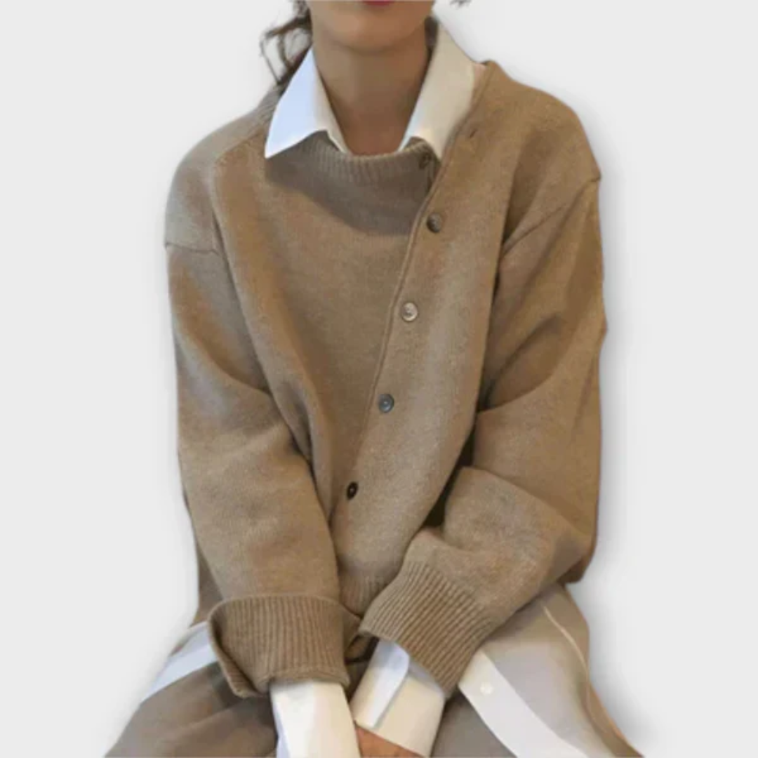 スリットボタンセーター