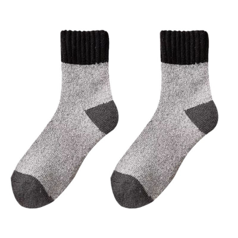 女性用、厚手、暖かい、中くらいの長さの秋冬用無地コットンソックス