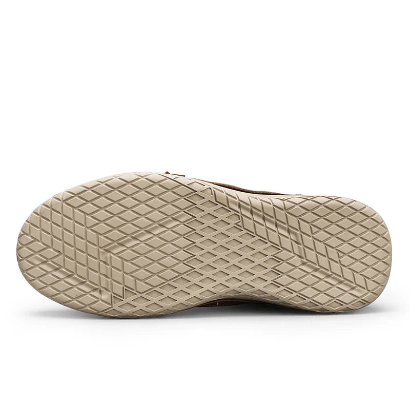 ツンドラ トレック レザー ハイキングブーツ