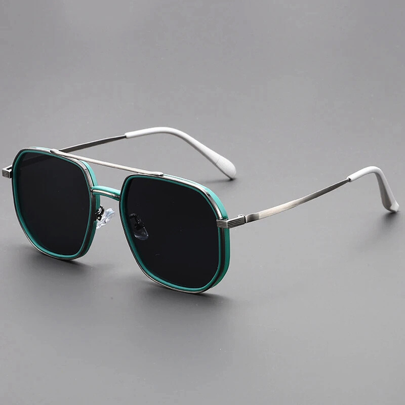 アストル・エイビエーター